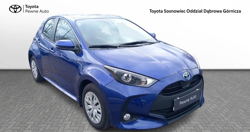 Toyota Yaris cena 87900 przebieg: 34000, rok produkcji 2022 z Radłów małe 121